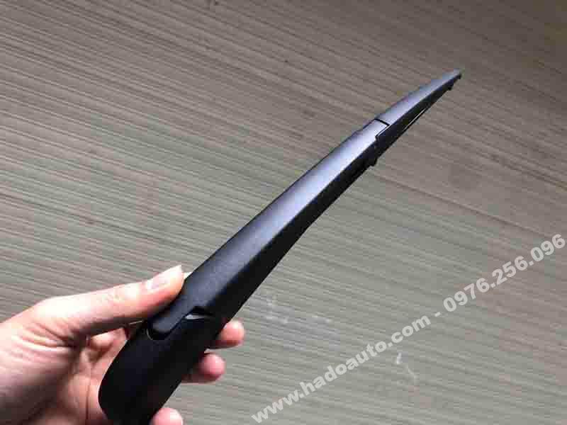 Cần gạt mưa sau xe Lexus NX300h