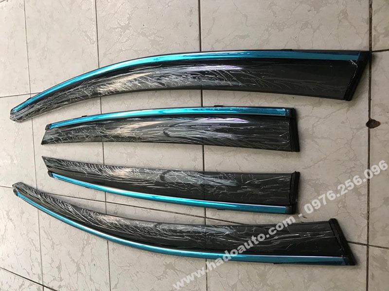 Vè mưa Ford Explorer 2023 chỉ mạ