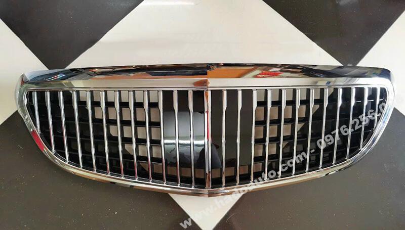 Mặt ca lăng Mercedes C250 Exclusive chính hãng