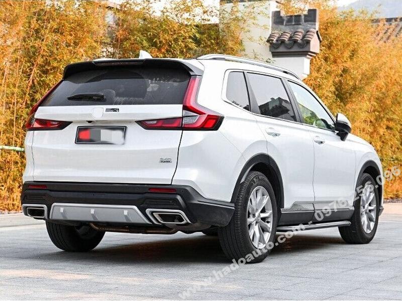 Ốp cản trước sau Honda CRV 2024 xe màu trắng