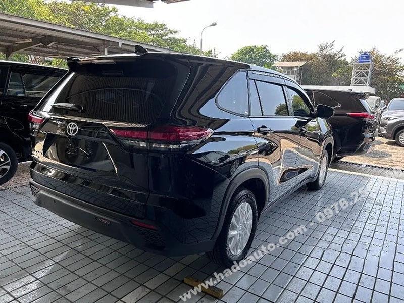 Vè mưa Toyota Innova 2024 Thái Lan