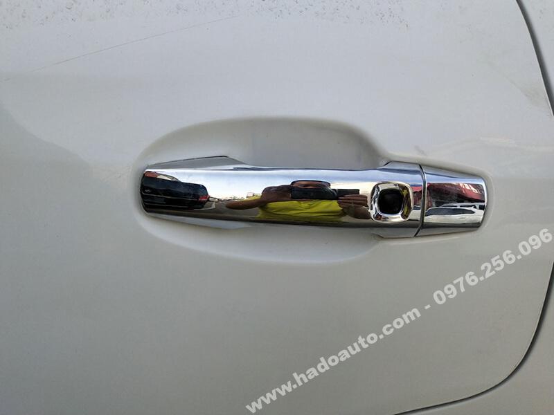 op-tay-nam-cua-lexus-lx570 Ốp tay nắm cửa Lexus LX570