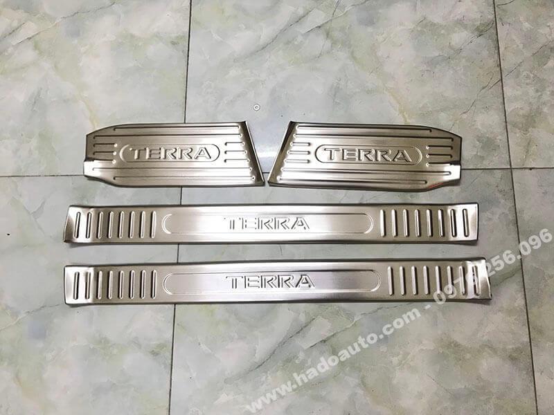 Bộ ốp bậc cửa xe Nissan Terra Inox 304 cao cấp