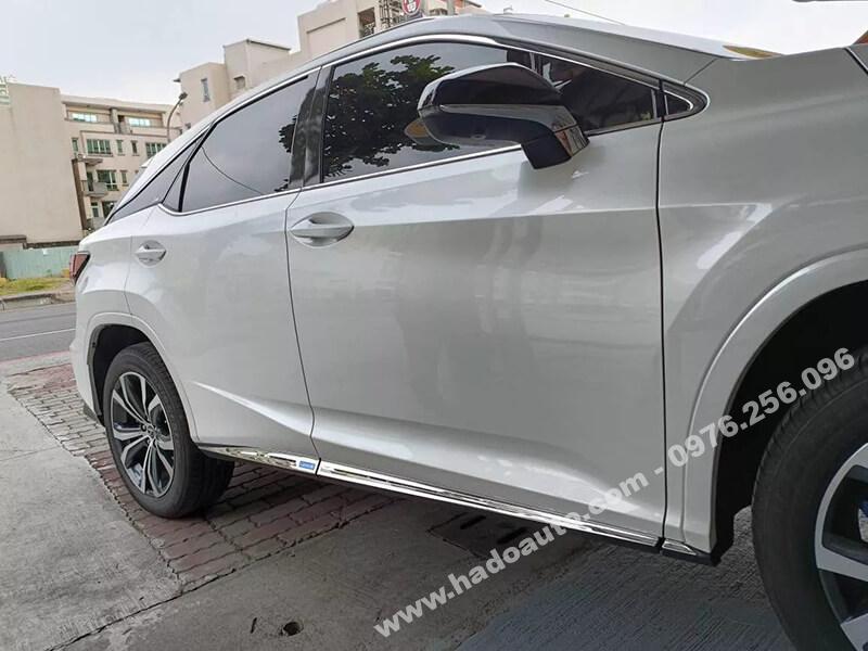 Phụ kiện ô tô hà nội - Khám phá phụ kiện ô tô, logo xe hơi chất lượng tại Hà Nội. HadoAuto cung cấp sản phẩm bền đẹp và dịch vụ chuyên nghiệp cho xe của bạn.