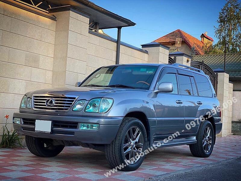 ve-mua-lexus-lx-470 Phụ kiện ô tô hà nội - Khám phá phụ kiện ô tô, logo xe hơi chất lượng tại Hà Nội. HadoAuto cung cấp sản phẩm bền đẹp và dịch vụ chuyên nghiệp cho xe của bạn.