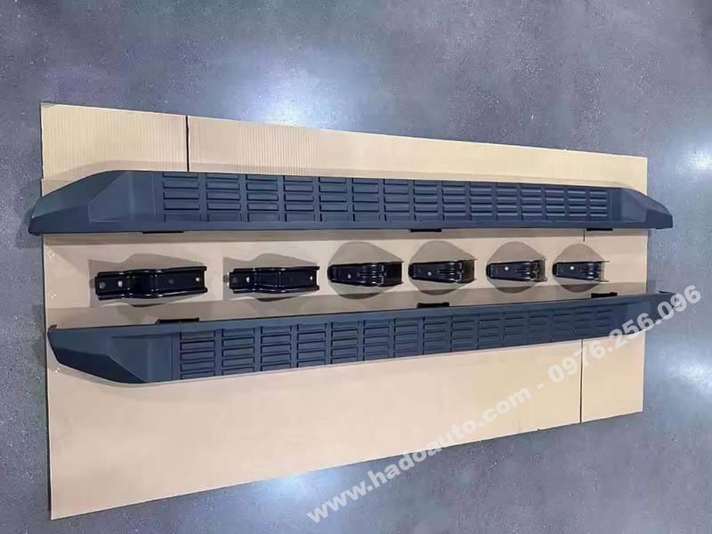 bac-len-xuong-mitsubishi-triton-2024-2025