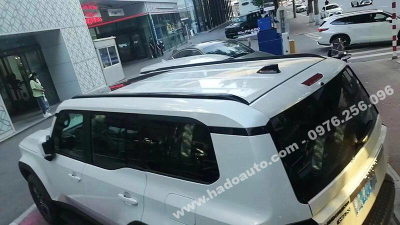 thanh-noc-doc-thap-toyota-prado-lc250-mau-gx550